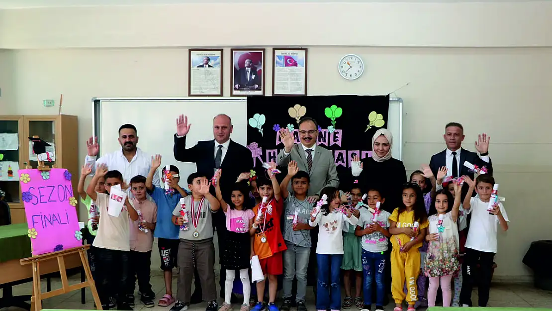 2023/2024 Eğitim ve Öğretim Yılında Son Ziller Çaldı, Okullar Tatile Girdi