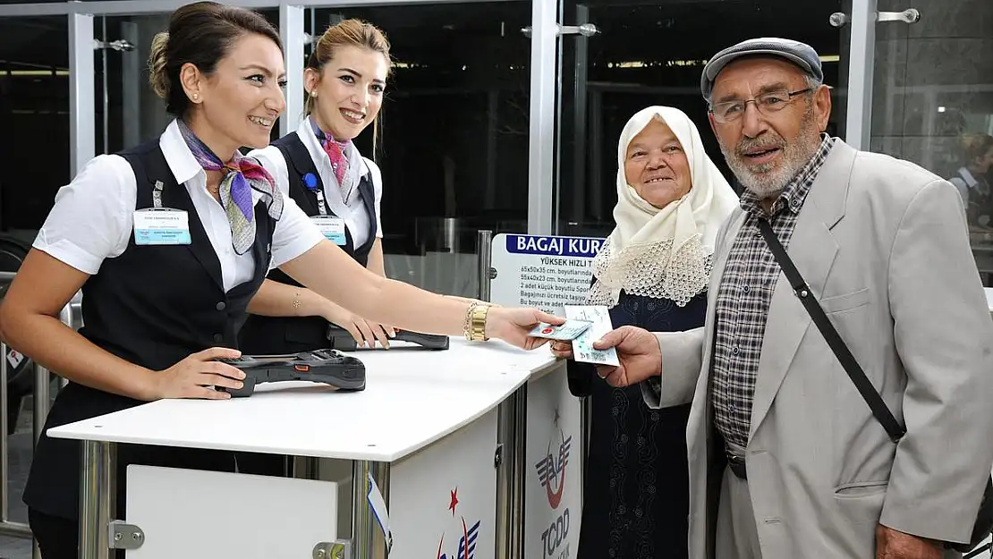 353 BİNDEN FAZLA EMEKLİ İNDİRİMLİ SEYAHAT ETTİ