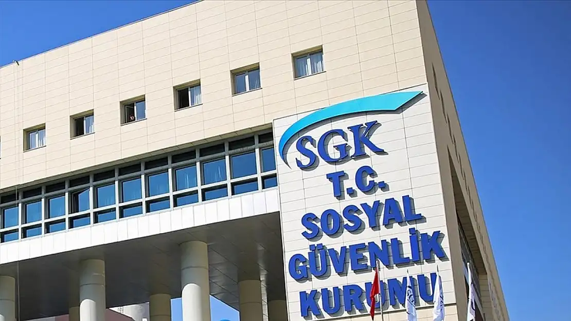 '5 Yıl Dolmadan Başvurun! SGK'dan Emeklilere Kritik Uyarı'