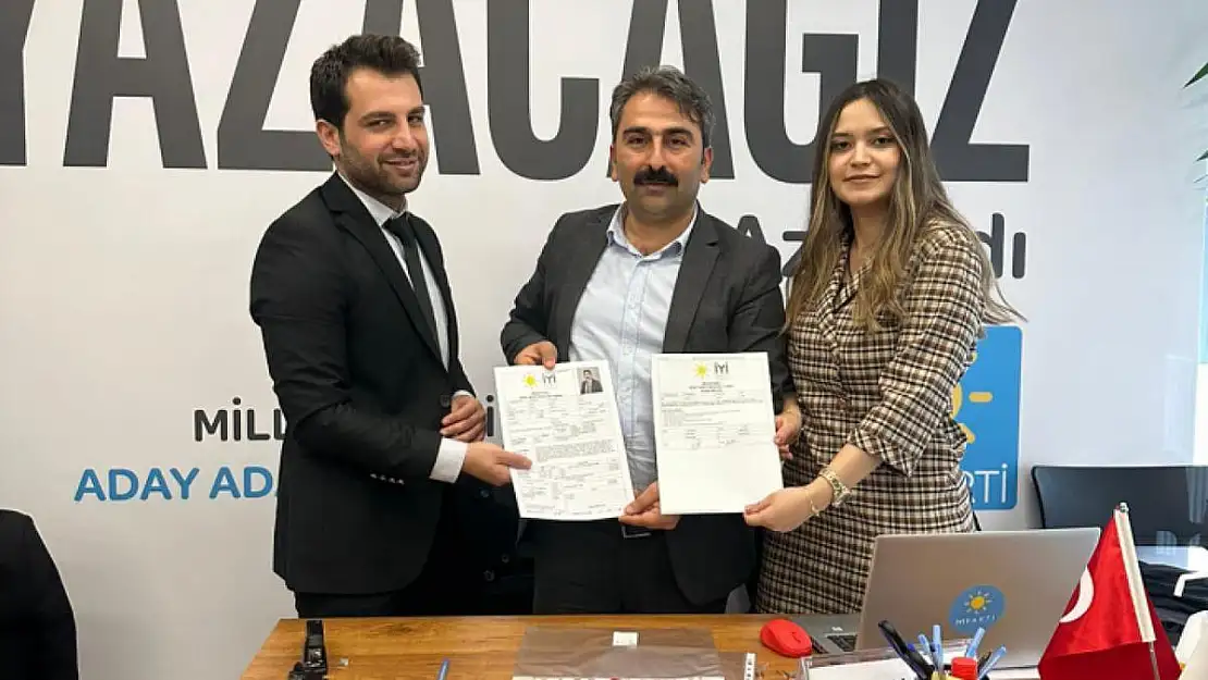 AHMET ÖZGÜR, İYİ PARTİ'DEN SİİRT MİLLETVEKİLİ ADAY ADAYLIĞI BAŞVURUSUNDA BULUNDU