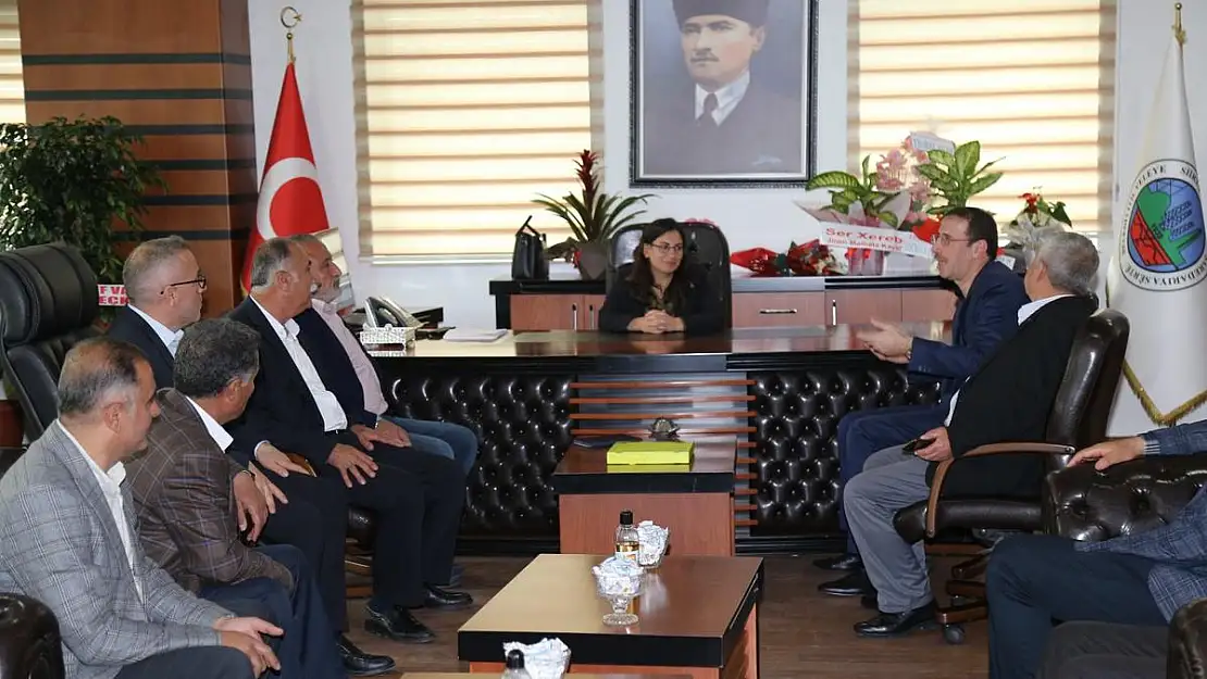 AK Parti Belediye Meclis Üyelerinden Belediye Eş Başkanları Sofya Alağaş ve Mehmet Kaysi'ye Ziyaret