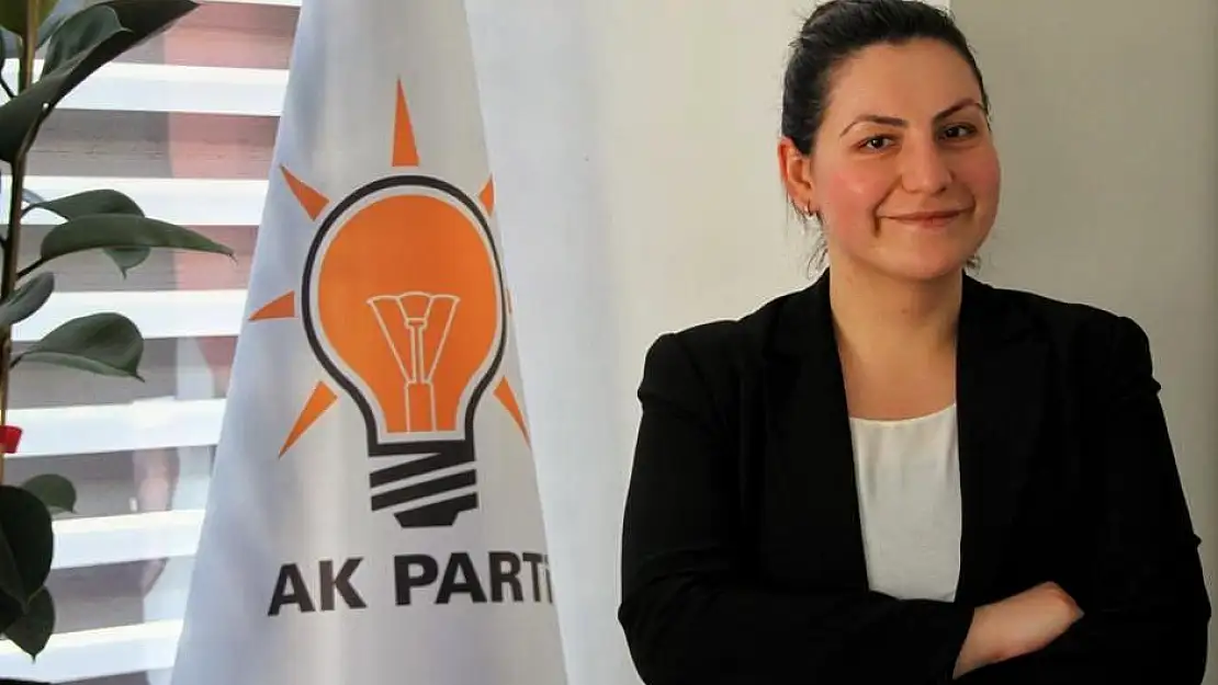 AK Parti Eski Kadın Kolları Başkanı Av. Ayşe Ekinci Dülek'ten Teşekkür Mesajı