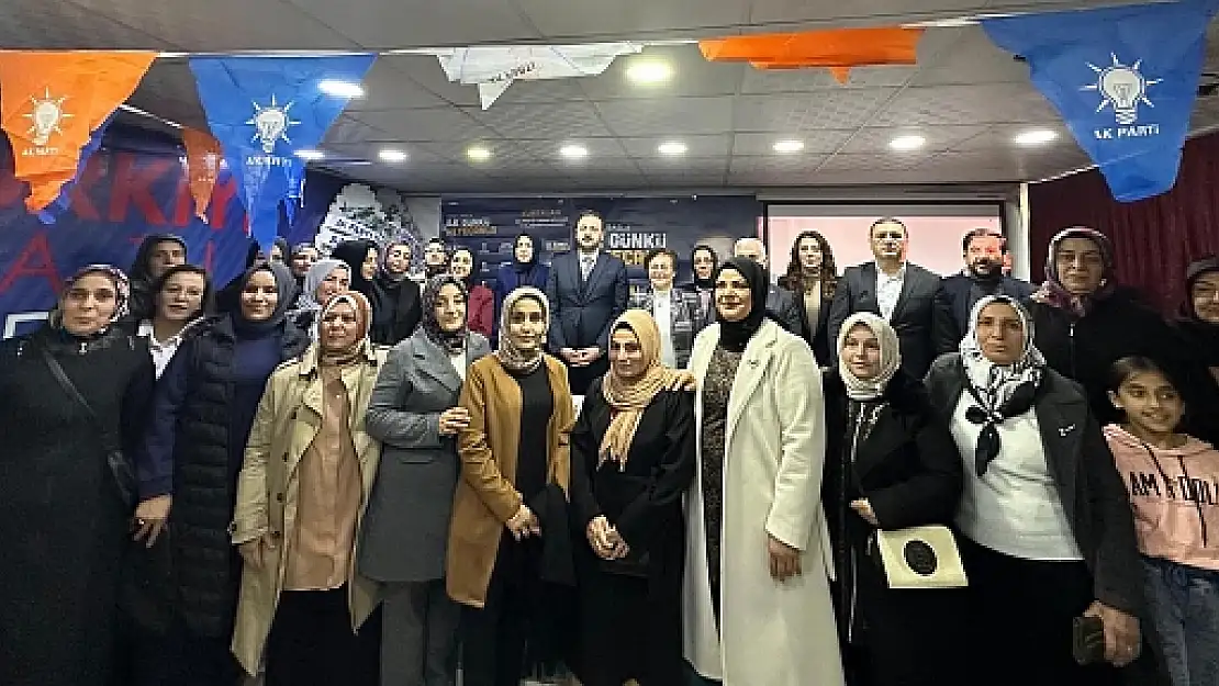 AK Parti Kurtalan İlçe Kadın Kolları 7. Kongresi Yapıldı