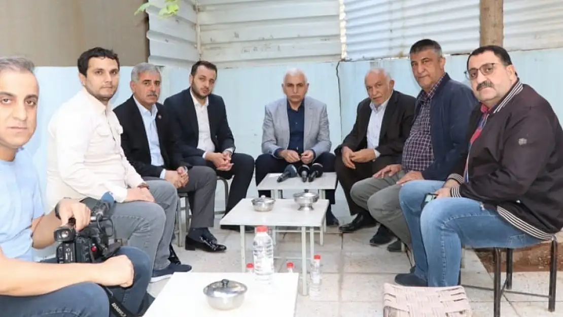 AK Parti Milletvekili Mervan Gül, Basınla Bir Araya Geldi