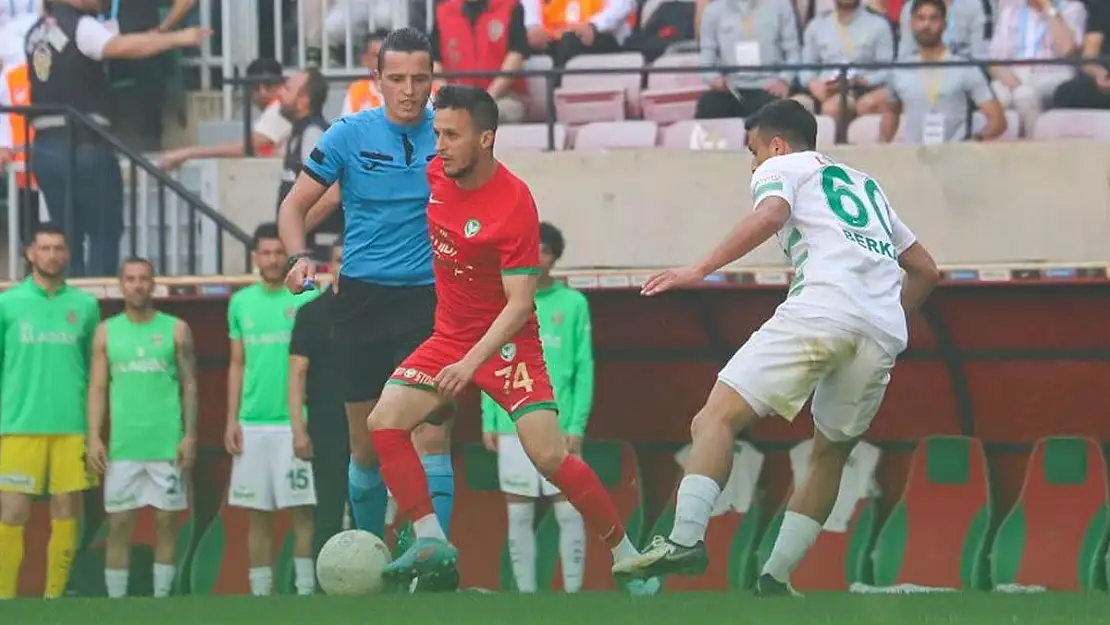 Amedspor şampiyonluk yolunda Iğdırspor'a takıldı: 2-0