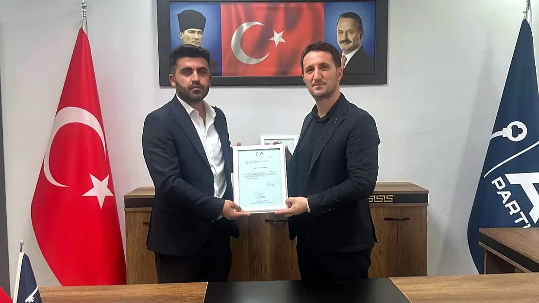 Anahtar Parti, Şirvan İlçe Teşkilatını Kurdu: Tekin Cellek Kurucu İlçe Başkanı Olarak Atandı