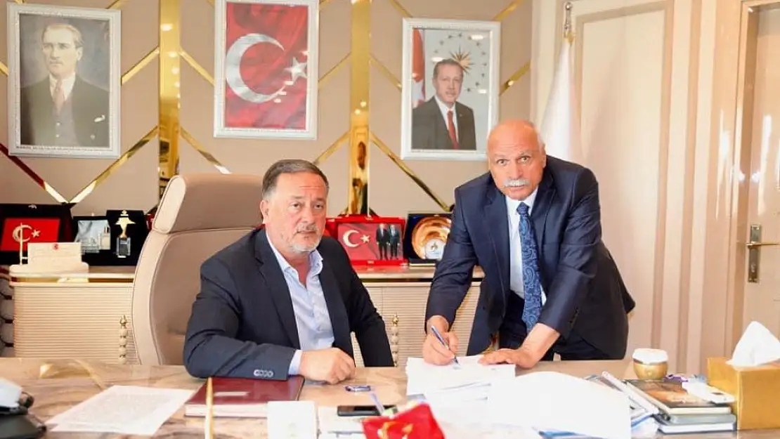 Artuklu Belediyesi ile Belediye-İş Sendikası Arasında Toplu İş Sözleşmesi İmzalandı