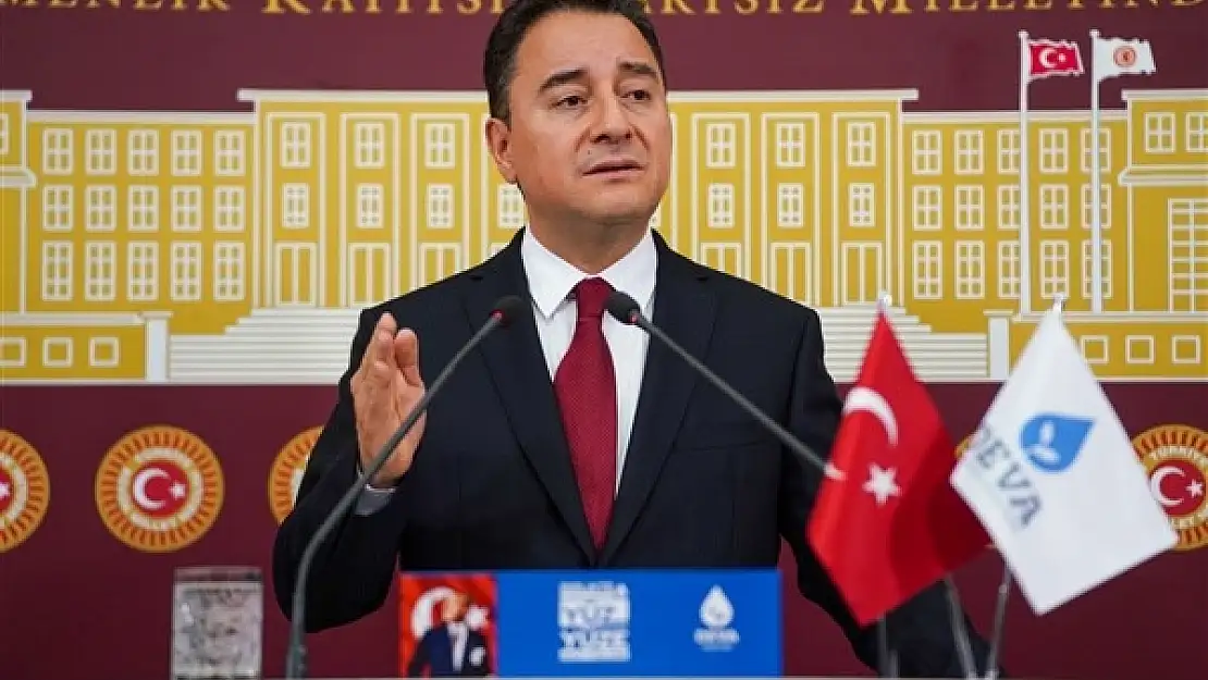 Babacan: 'Bir Avuç İnsan Para Kazansın Diye Milyonlar Pahalı Konutlarda Oturmak Zorunda Kalıyor'