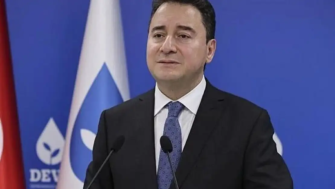 Babacan: 'Sayın Cumhurbaşkanı, Mehmet Şimşek üzerinden deney yapıyor'