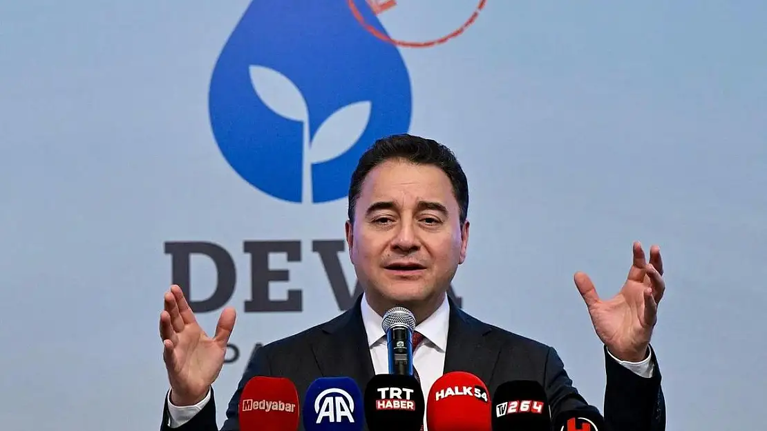 Babacan: 'Sayın Erdoğan, Millet Gün Geçtikçe Yoksullaşırken Zenginleşmeden Söz Ediyorsunuz. Açıklayın: Zenginleşenler Kim?'