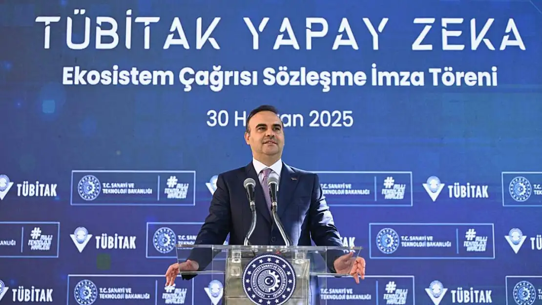Bakan Kacır: Yapay Zeka Devrimine Liderlik Edeceğiz, Yerli Modelleri Destekleyeceğiz