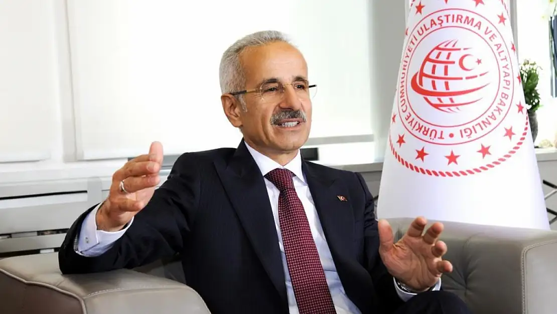 Bakan Uraloğlu: Türkiye, Barışın ve Güvenin Merkezi Olmaya Devam Ediyor