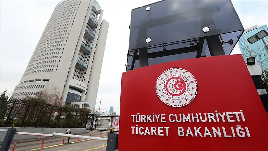 Ticaret Bakanlığı Türkiye'ye Yabancı Plakalı Araçla Gelecekleri Uyardı