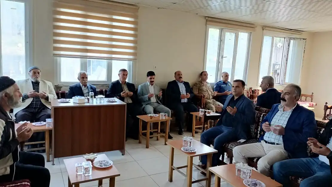 Baykan Kaymakamı Bağlı: 'TAŞARER' Ailesine Taziye Ziyaretinde Bulundu
