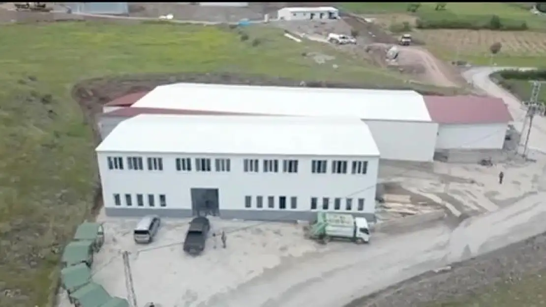 Beğendik Beldesinde Kurulan Tekstil Fabrikası Faaliyete Girdi