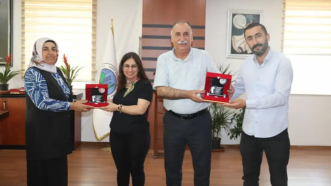 Belediye Eş Başkanlarına DİSK'ten Ziyaret