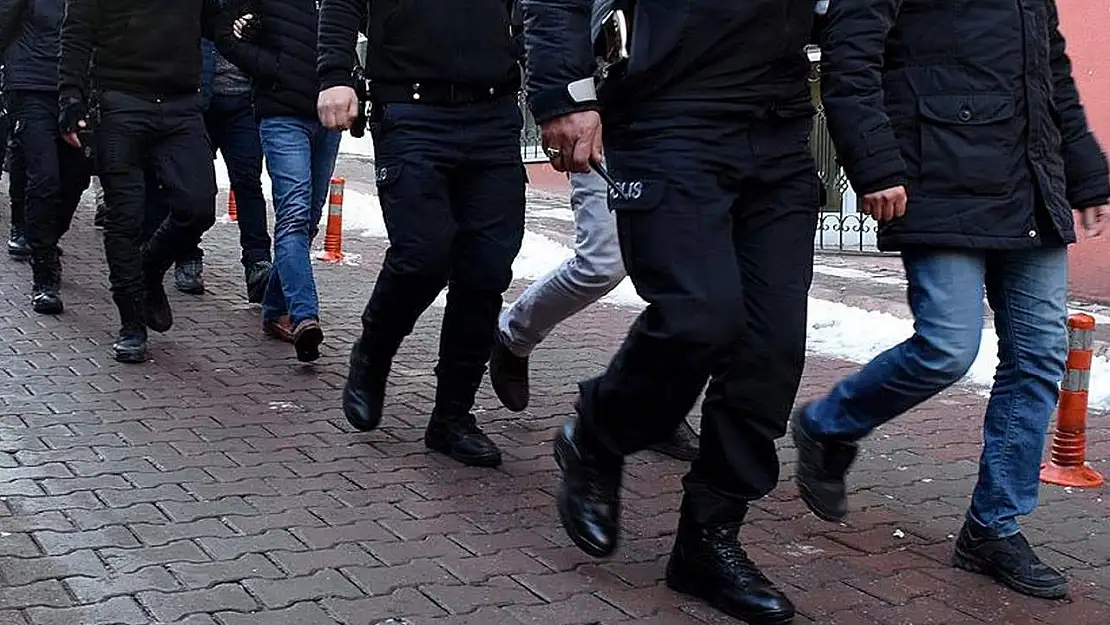 Belediyelere Yeni Operasyon Dalgası