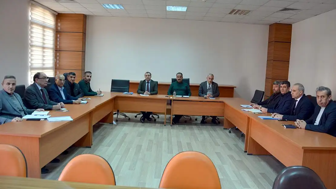 Canpolat, İlçe Müdürleriyle Kurumun Hizmetlerini ve Planlarını Görüştü