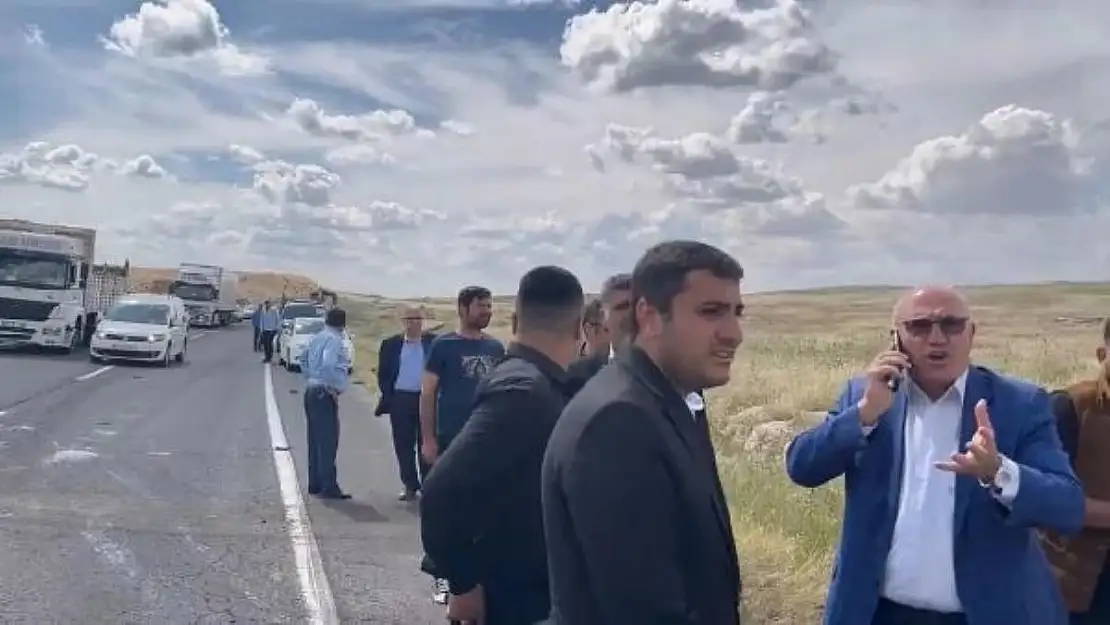 CHP'li Tanal, Can Almaya Devam Eden Suruç Ölüm Yolunu Bakanlara Sordu