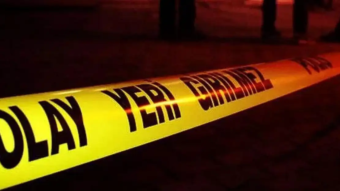 Çıkan Silahlı Kavga'da Terasta Bulunan Çocuk Ağır Yaralandı