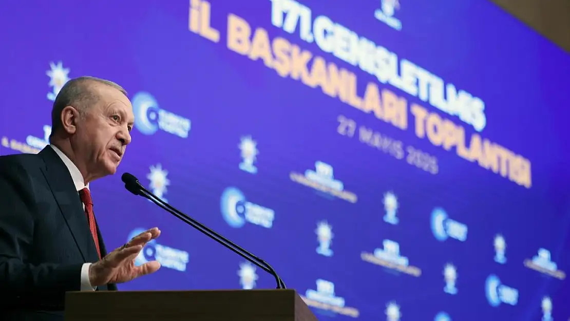 Cumhurbaşkanı Erdoğan talimat verdiğini duyurmuştu! Erdoğan'ın yeni anayasa için görevlendirdiği 10 isim belli oldu