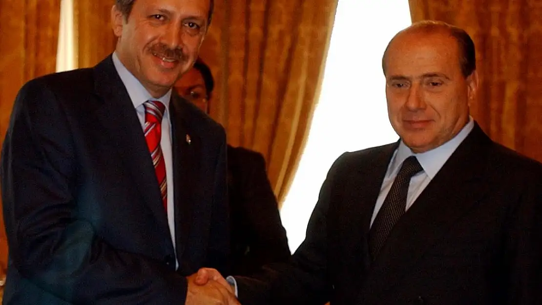 Cumhurbaşkanı Erdoğan'dan Berlusconi İçin Taziye Mesajı