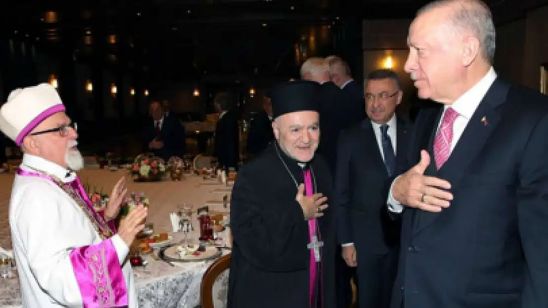 Cumhurbaşkanlığı Külliyesi'nde Dini Azınlık Cemaatlerinin Temsilcilerine İftar