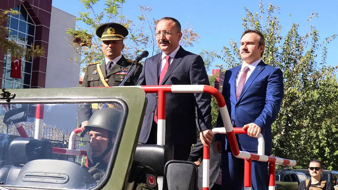 Cumhuriyet Bayramının 95. Yıldönümü Büyük Bir Coşkuyla Kutlandı