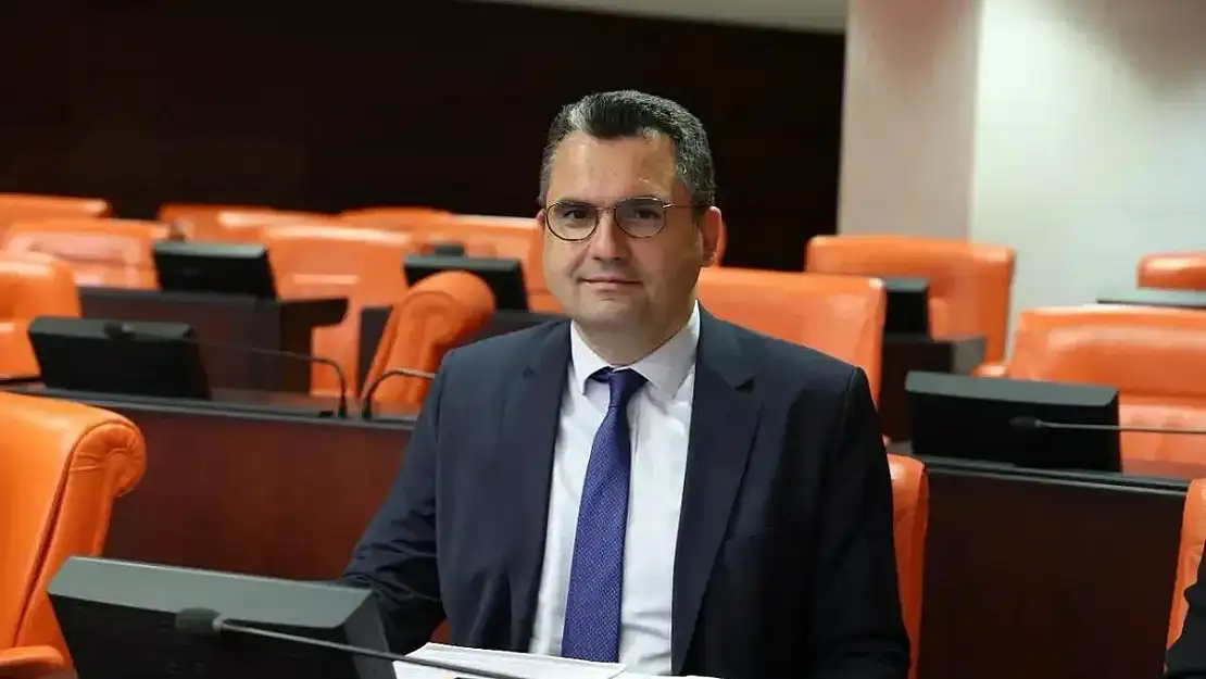 Dalgın, 'Dünyada İlk 100'e Giremeyen İnternet Hızımızla Bilgi Çağını Nasıl Yakalayacağız?'