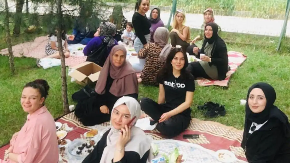 Depremzede Ailelere Yönelik Piknik Etkinliği