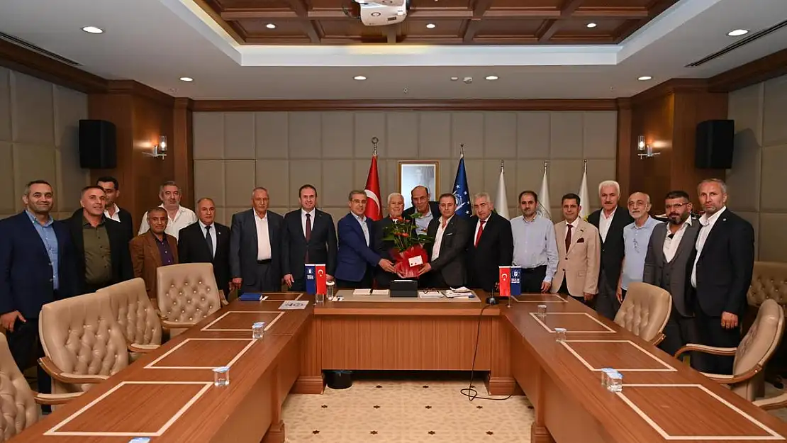 Dernekler Heyetinden Başkan Bozbey'e Ziyaret