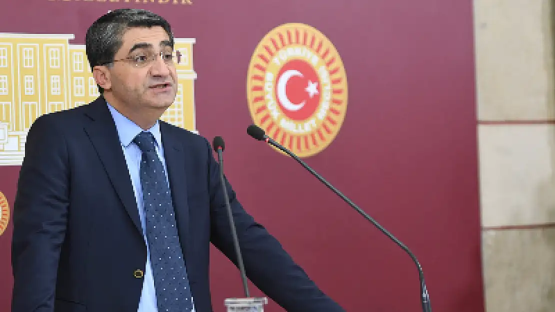 DEVA Partili Ekmen: 'Tarım Bakanlığı'nın Görevi Türkiye'yi Et İthalatı Cennetine Çevirmek Değil, Hayvancılığı Geliştirmek Olmalıdır'   