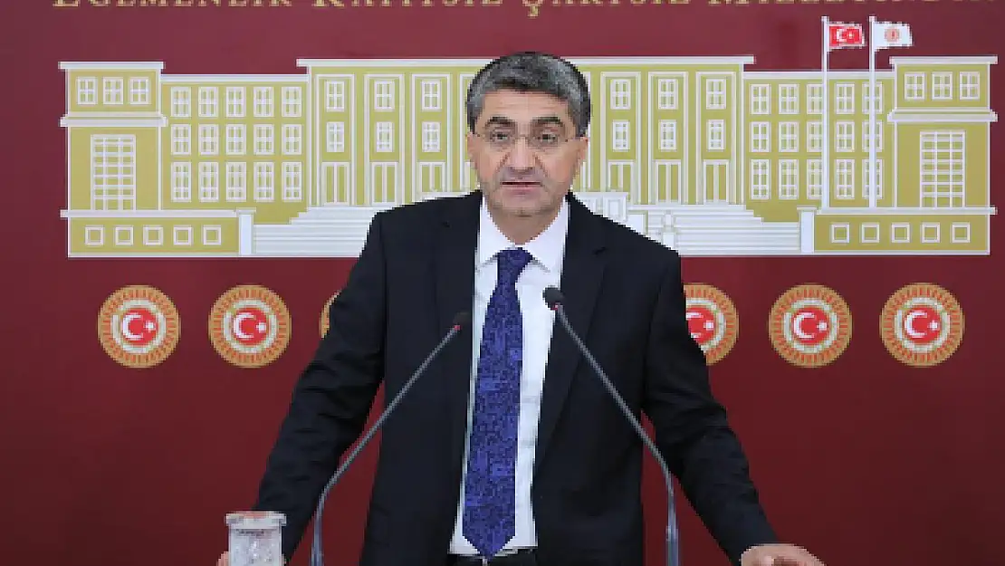 DEVA Partili Ekmen, TBMM'nin Lüks Araç Kiralama İhalesini Eleştirdi