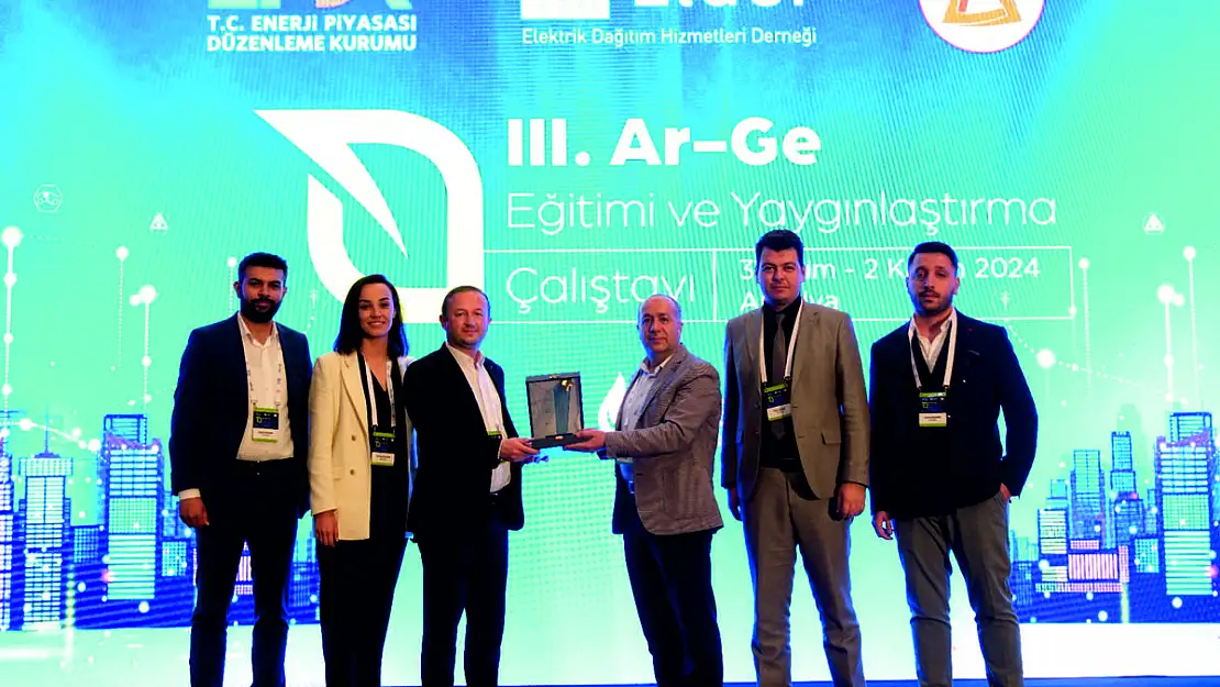Dicle Elektrik'in 'Mobil Süper Sarj Cihazı' Projesine Ödül
