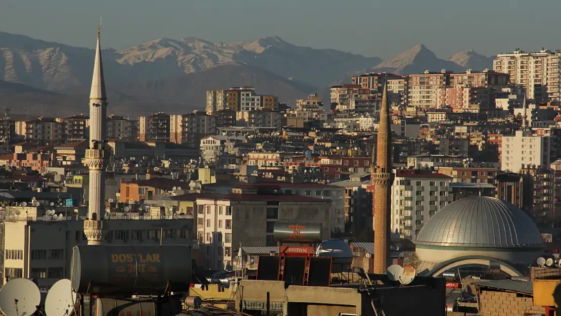Diyanet'ten Cuma Hutbesinde Tatilcilere Mesaj