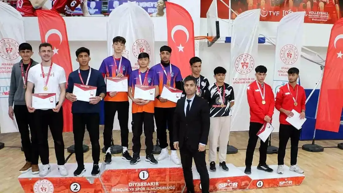 Diyarbakır'da Floor Curling Turnuvası