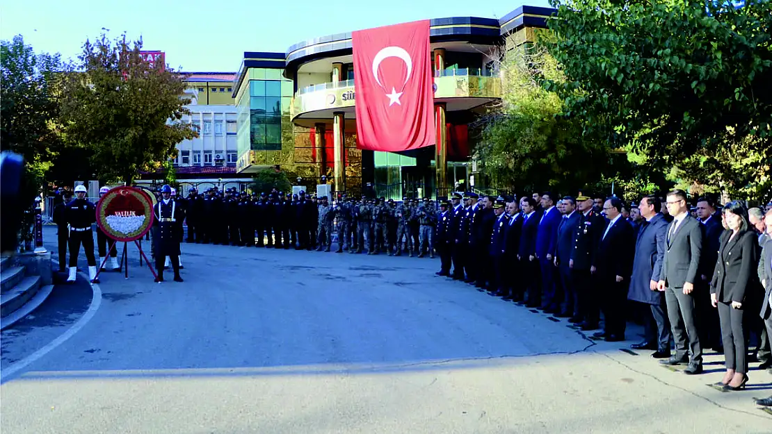 Ebediyete İrtihalinin 86. Yılında Cumhuriyetimizin Banisi Mustafa Kemal Atatürk Siirt'te de Etkinliklerle Anıldı