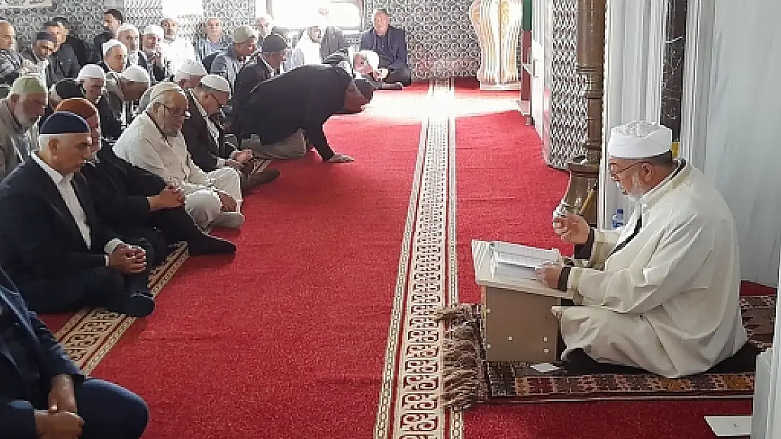 Emekli İmam-Hatip Nevzat Erdabakoğlu'nun Kaleminden 'Şeyh Muiniddin Aydın'