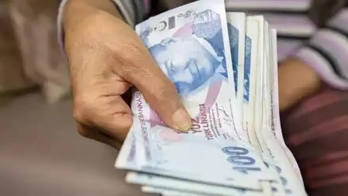 Emekliler, Hala Maaş Farklarını Alamadı, Ne Zaman Alacakları da Belli Değil!