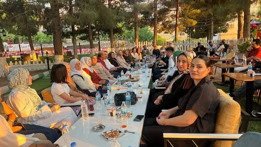 Eruh'ta Kadınlar Dayanışma İçin Buluştu