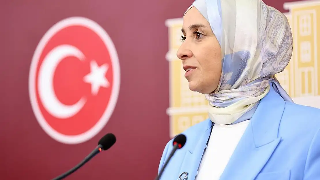 Esen, Milyonlarca Öğrenciyi Bekleyen Tehlikeye Dikkat Çekti