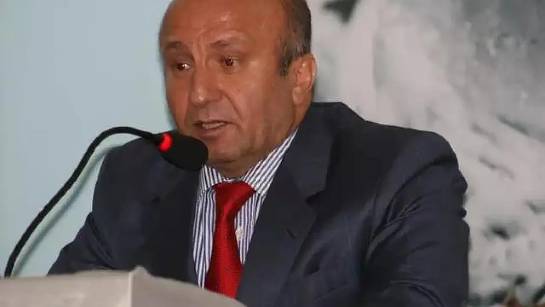 Eski Bakan Kutbettin Arzu Havuzda Ölü Bulundu!