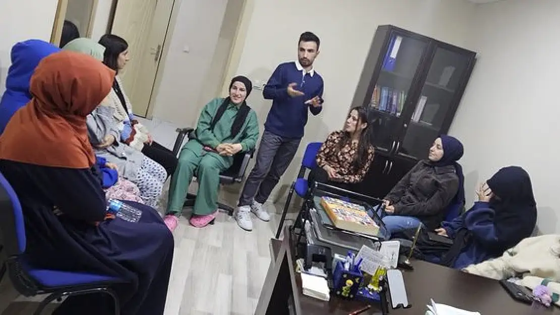 Esmehan Sultan Kız Öğrenci Yurdunda Psikoloji Atölyesi