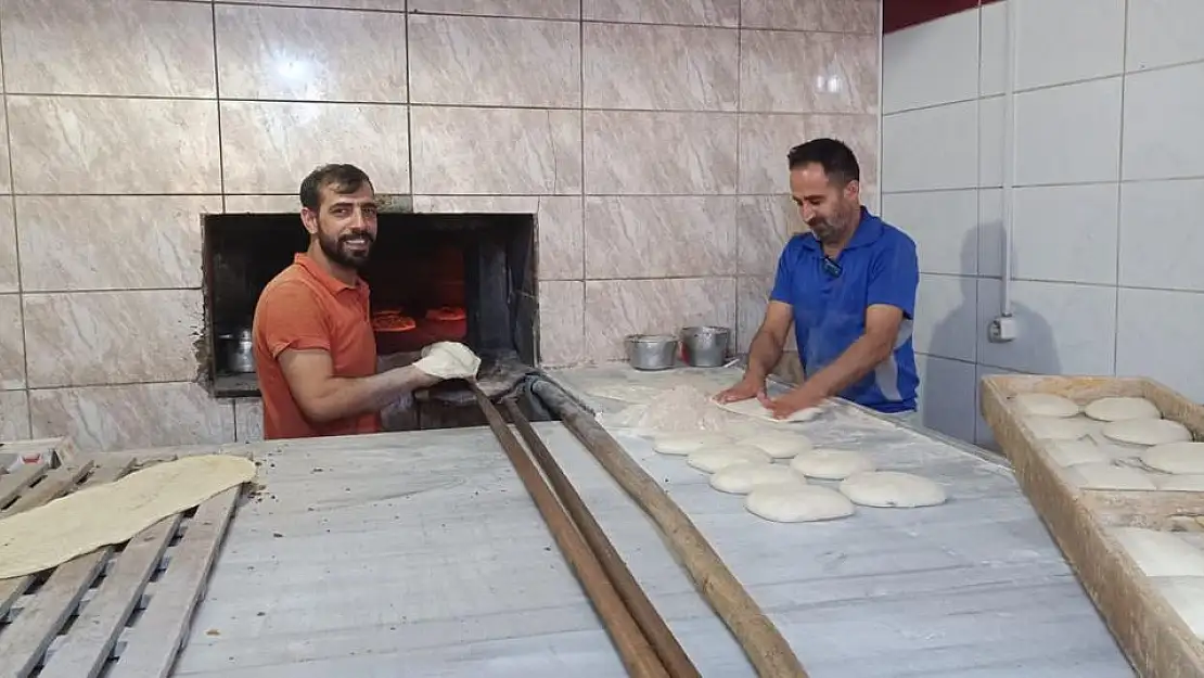 Fırıncıların Ateş Başında Zorlu Mesaileri