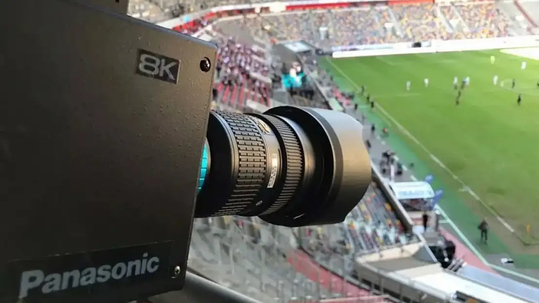 Futbolseverler ekran başına! Dev maçlar şifresiz kanalda yayınlanacak