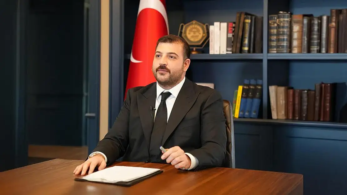 Genç Parti'de 'Üst Düzey' Deprem