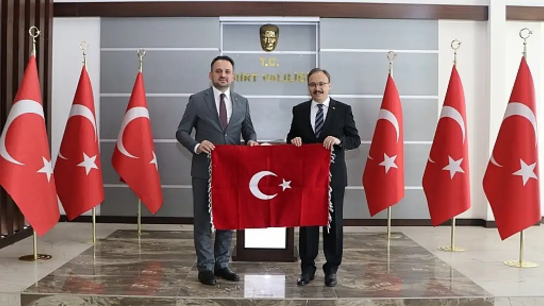 Gençlik ve Spor Bakan Yardımcısı Dr.Enes Eminoğlu, Vali Kızılkaya'yı Ziyaret Etti