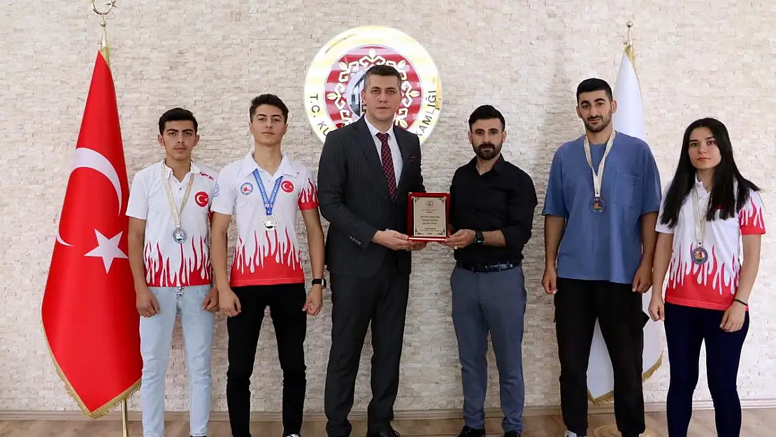 Gençlik ve Spor Kulübü'nden Kaymakam Serin'e Hayırlı Olsun Ziyareti