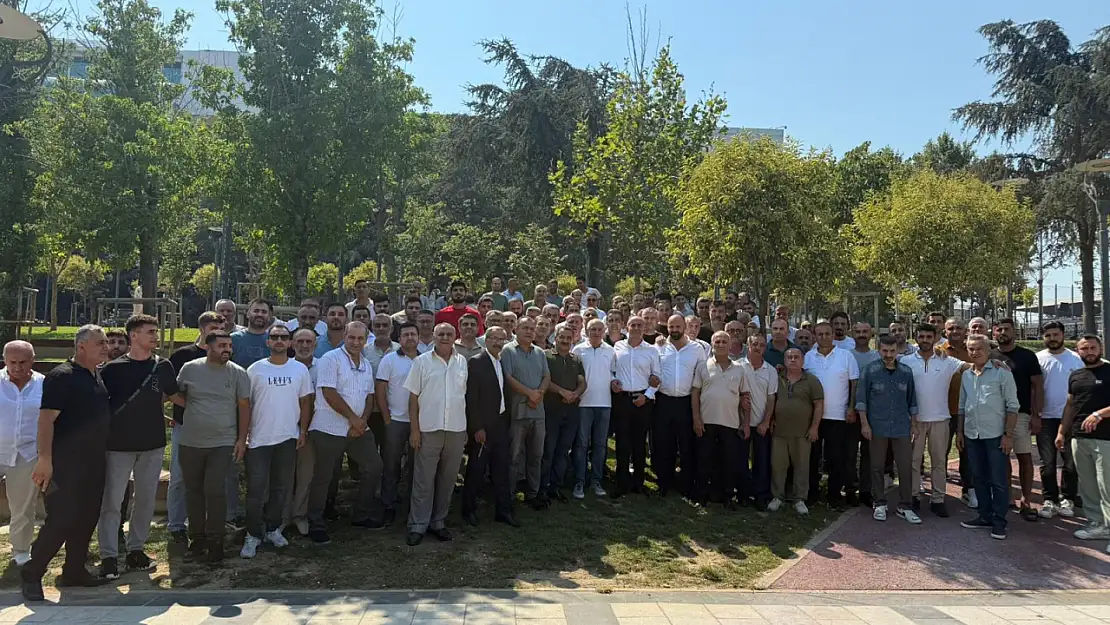 Gökçebağ Belediye Başkanı Ferzent Çiçek, İstanbul'daki Hemşehrileriyle Buluştu