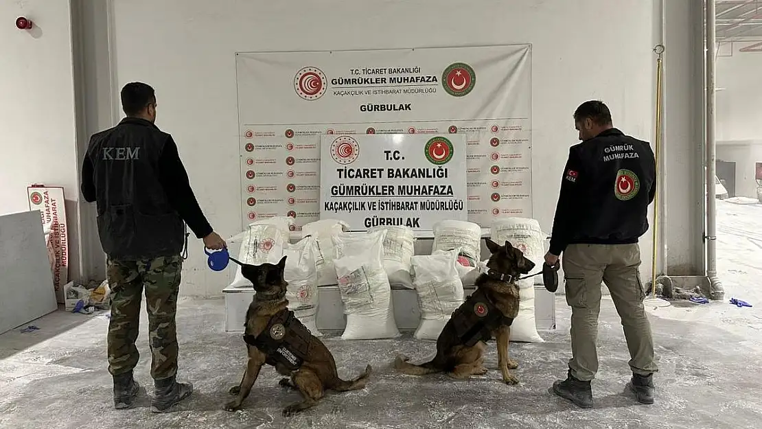 Gürbulak Sınır Kapısı'nda 4,5 Ton Uyuşturucu Ele Geçirildi